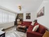Gepflegtes Einfamilienhaus mit 707 m² Grundstück, Wintergarten, Doppelgarage & Carport - Heller Wohnbereich
